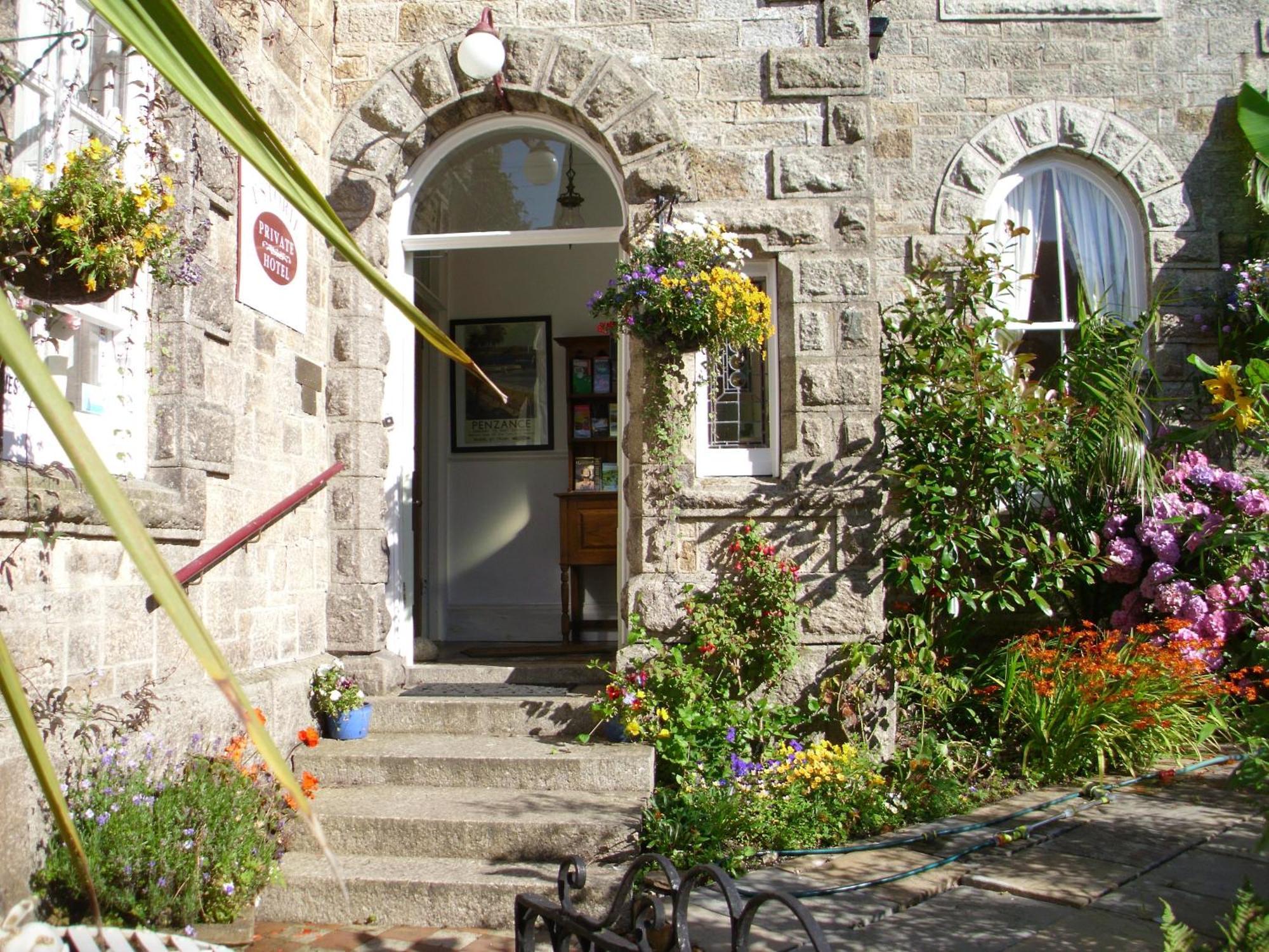 Estoril Bed & Breakfast Penzance Ngoại thất bức ảnh